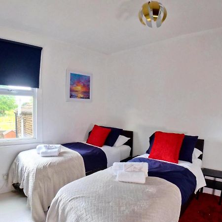 Lovely Large London Apartment Near Stratford Eksteriør billede