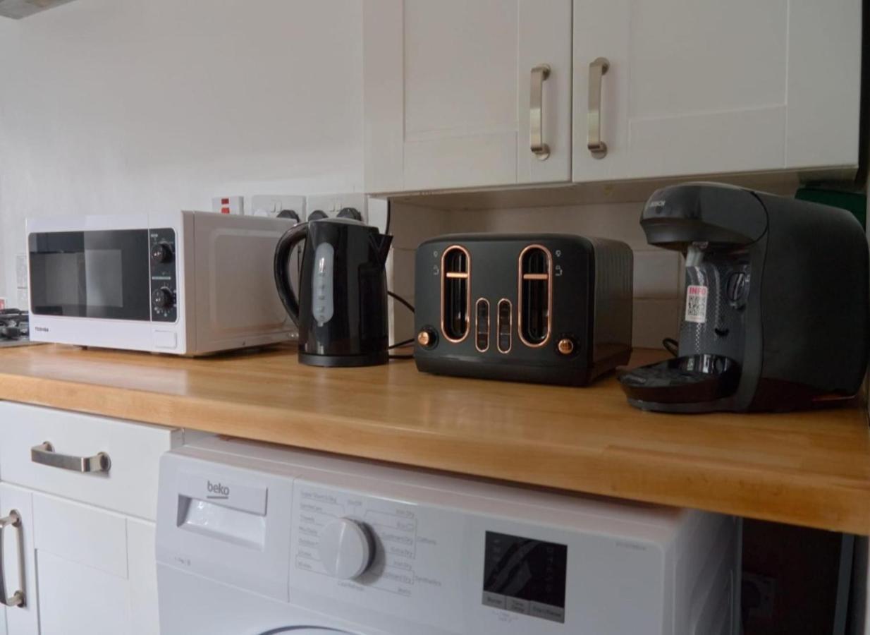 Lovely Large London Apartment Near Stratford Eksteriør billede