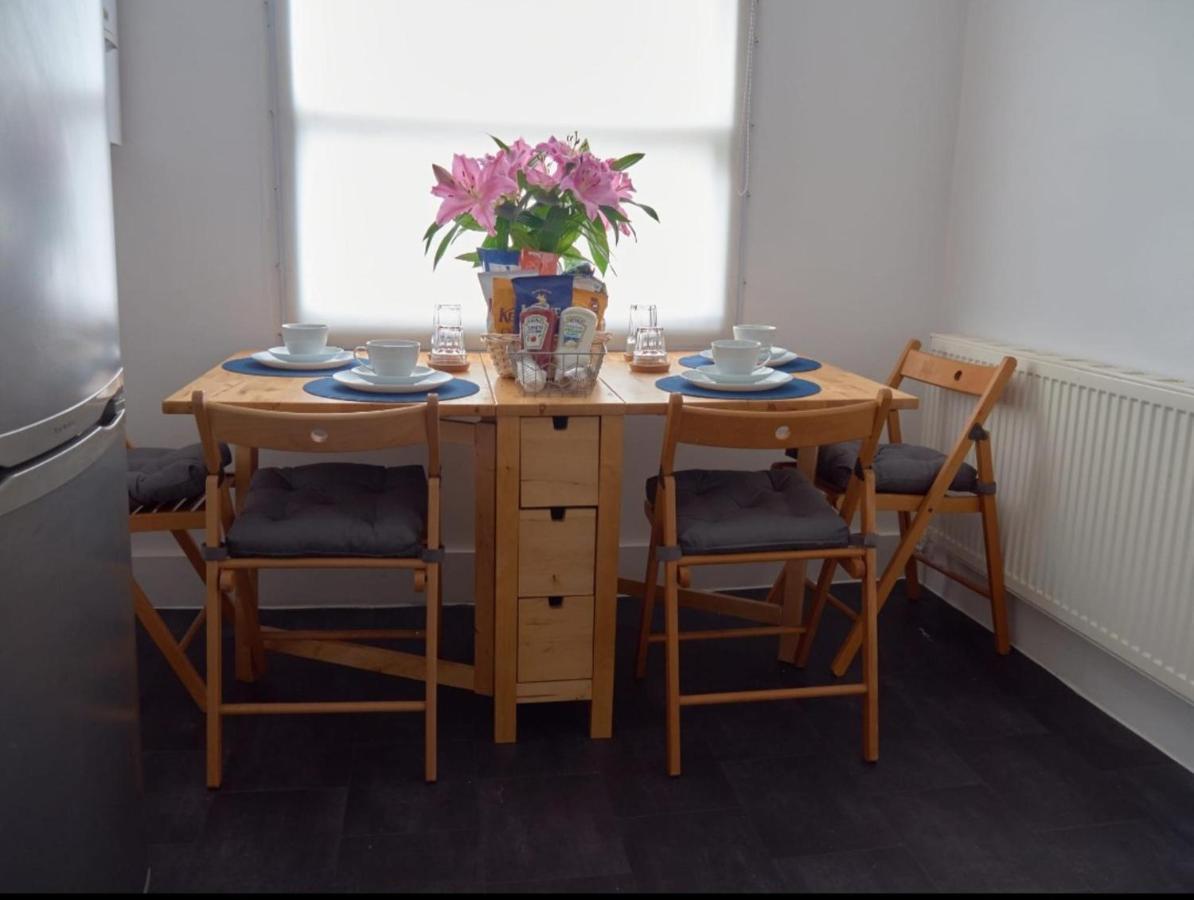 Lovely Large London Apartment Near Stratford Eksteriør billede