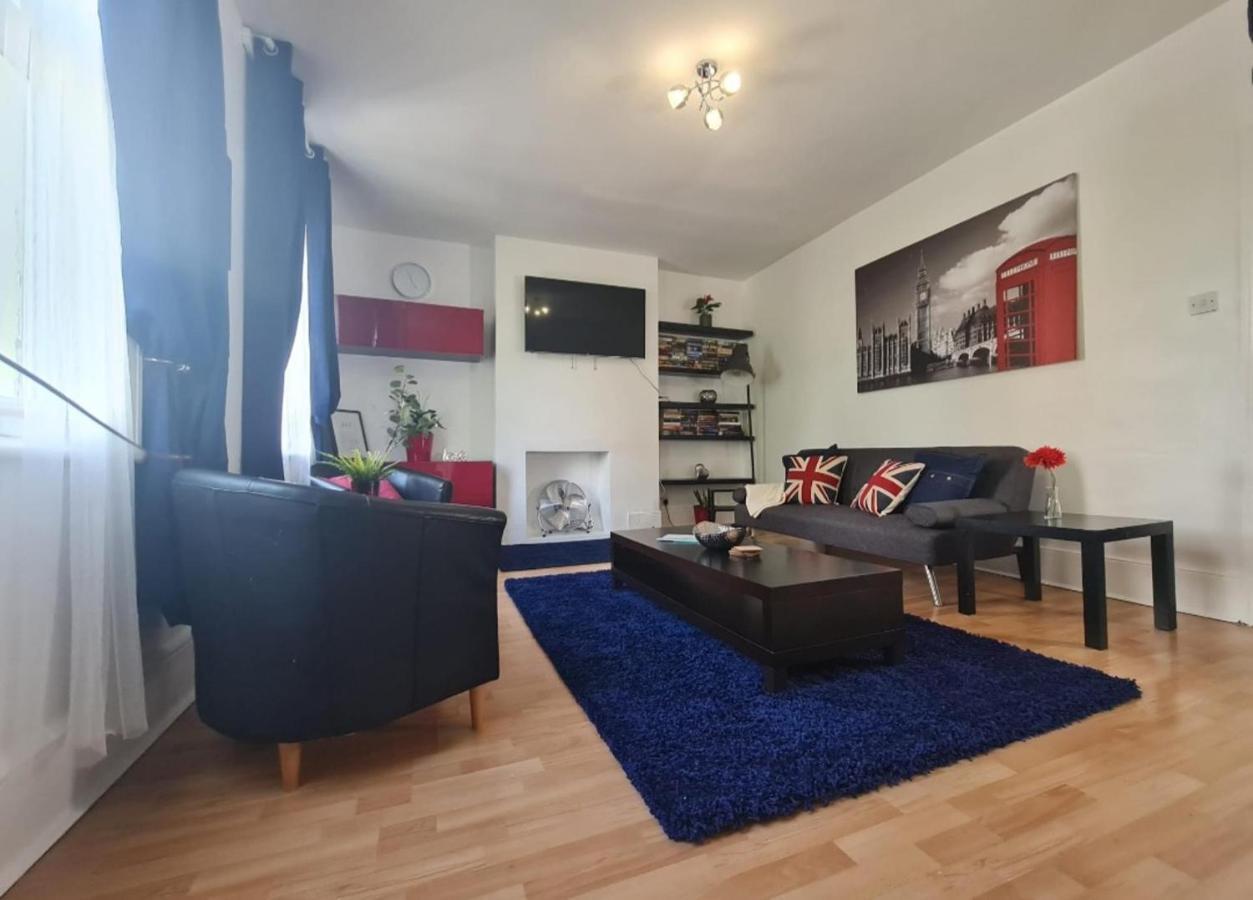 Lovely Large London Apartment Near Stratford Eksteriør billede
