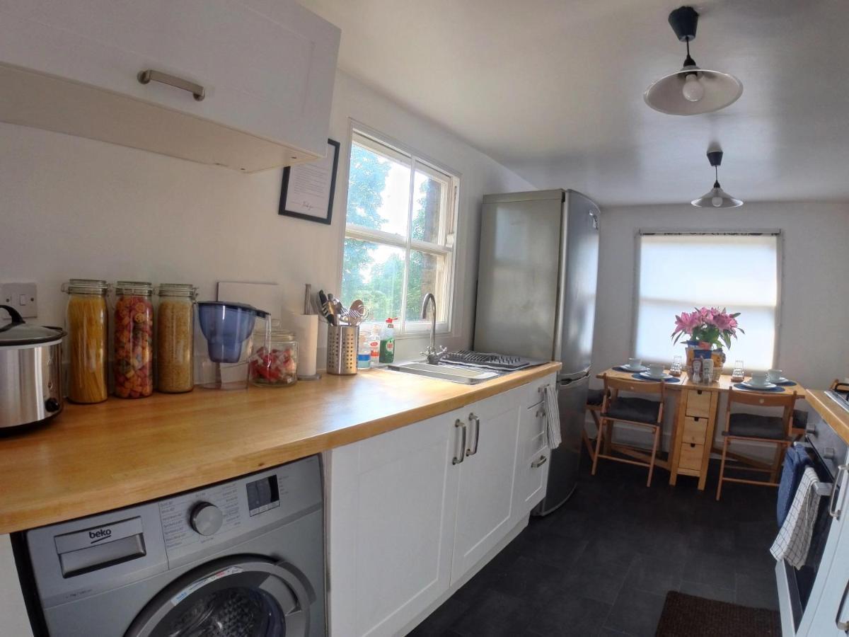 Lovely Large London Apartment Near Stratford Eksteriør billede