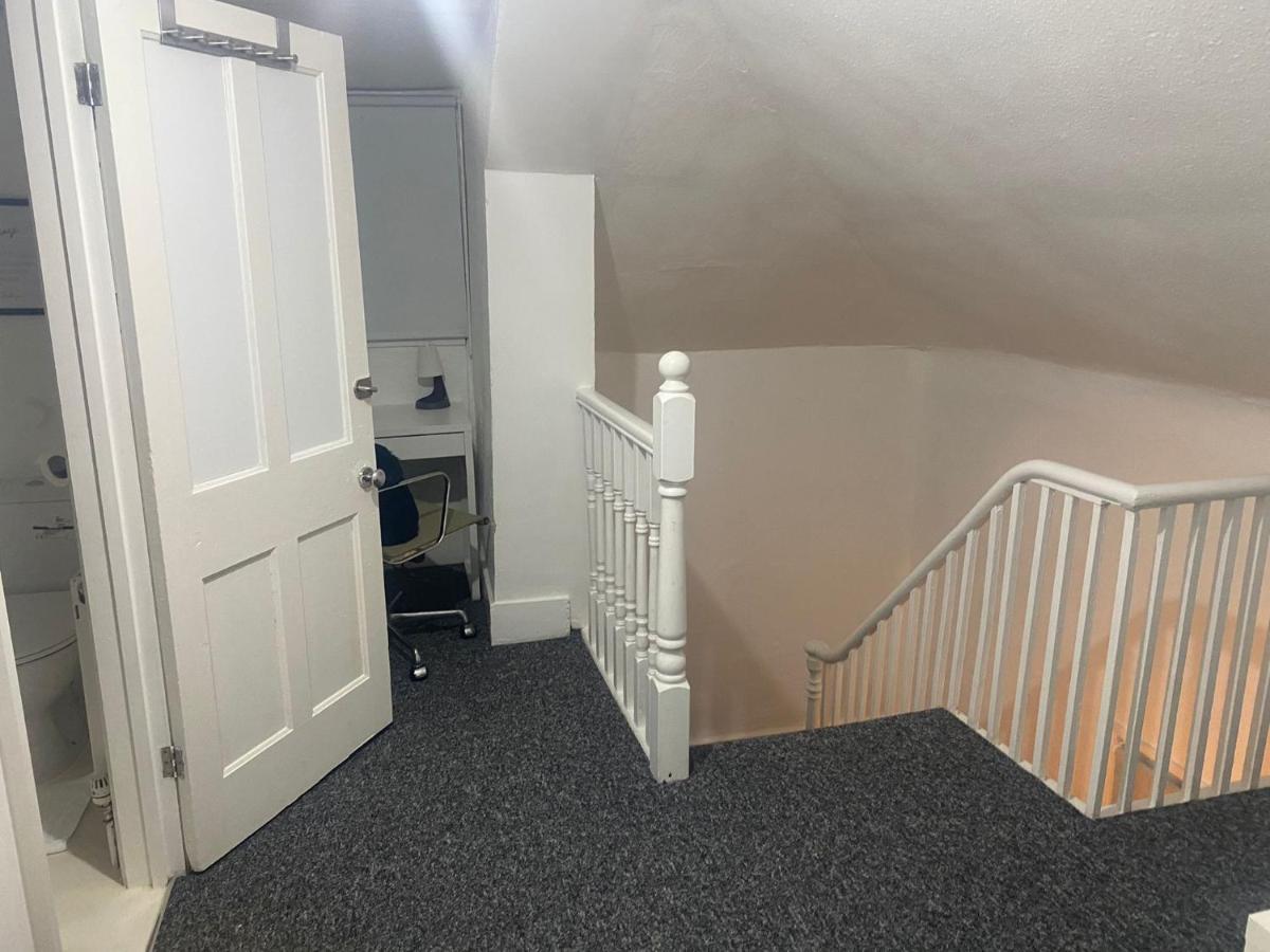 Lovely Large London Apartment Near Stratford Eksteriør billede