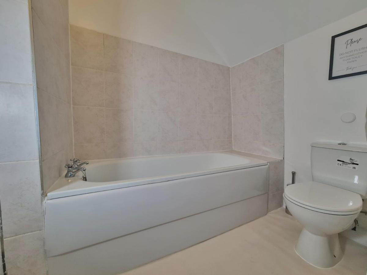 Lovely Large London Apartment Near Stratford Eksteriør billede
